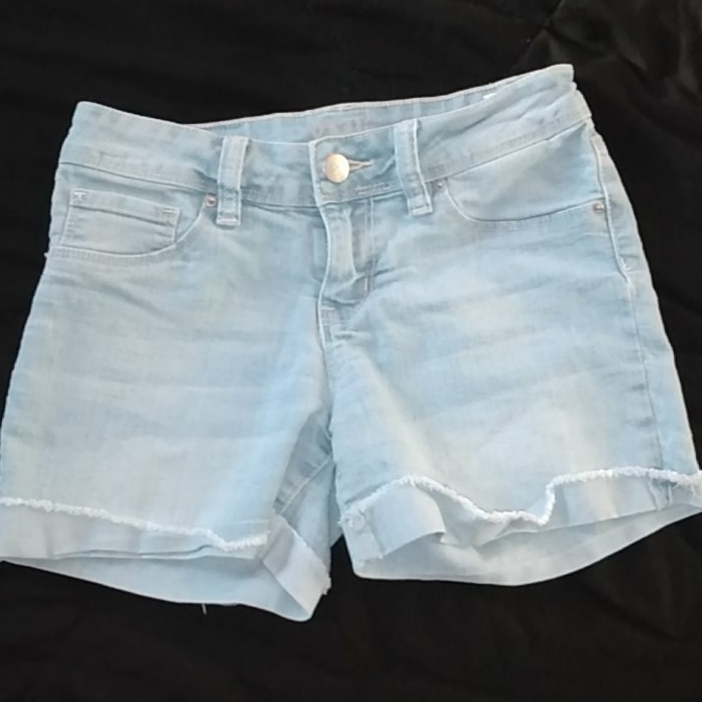 Light blue geans